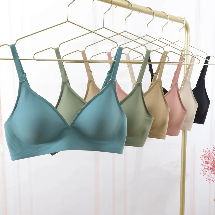 Latex Jelly Underwear Seamless Bras for Woman Wireless Sleep Removable Padded Bralette Brassiere No Wire Comfortable 240820