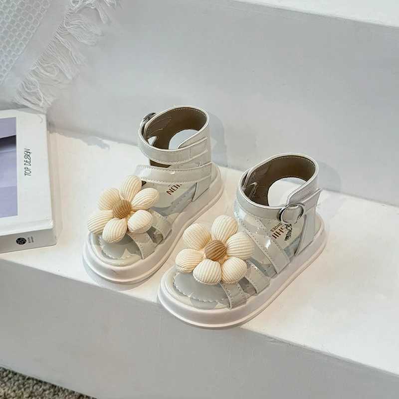 Roman Child Sandals for Girls 2023 Fashion Flower Shoes Childrens Beading Childrens Beach Shoes Girls Summer Sandals Princess Shoes W240821