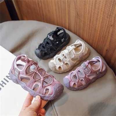 Boys and girls wear anti slip close toe fashionable sandals childrens 2024 summer new EVA casual sandals sizes 26-37 W240821