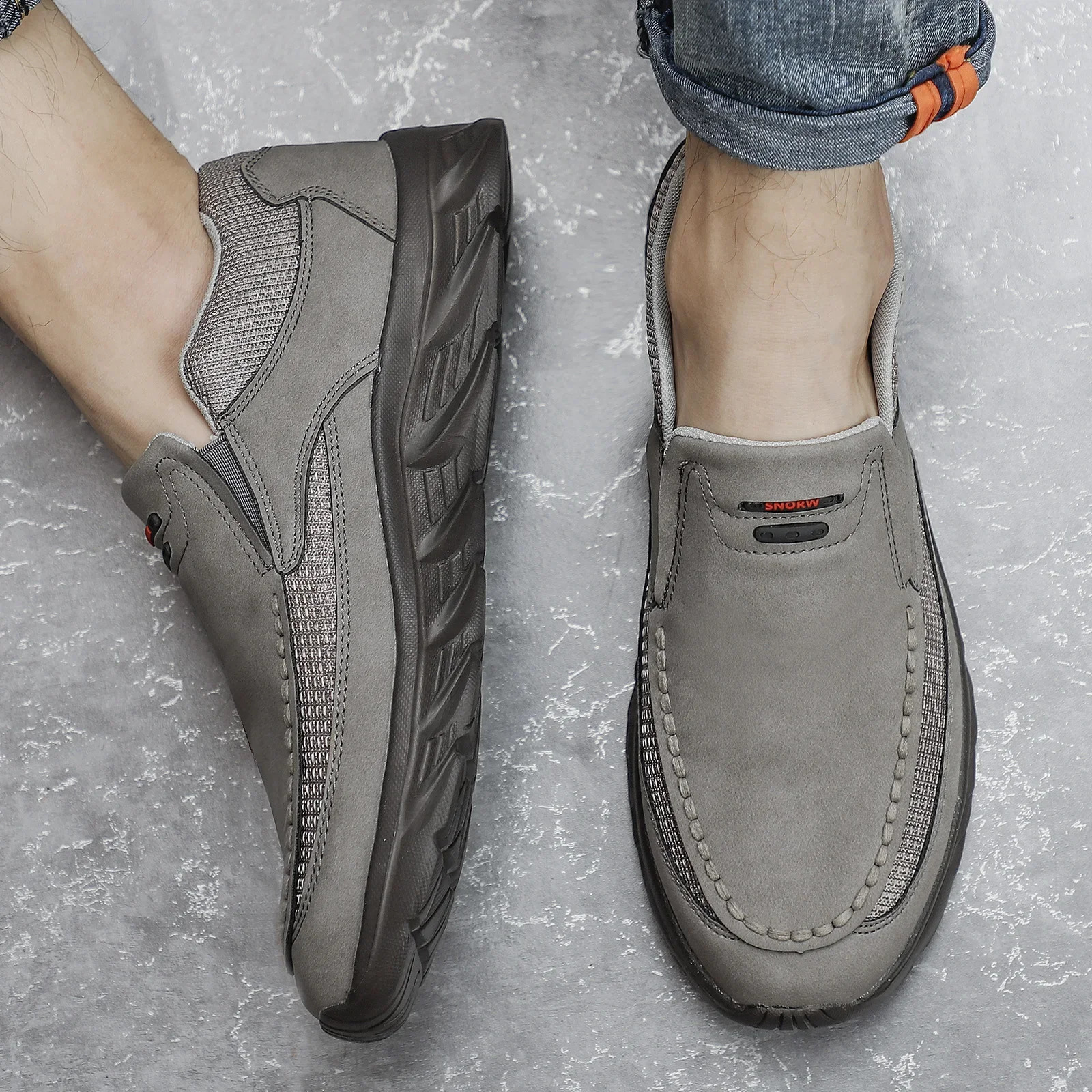 Mens leather casual shoes breathable Loafers mens sports shoes 2024 comfortable leather flat shoes sports shoes for men 240821 ww