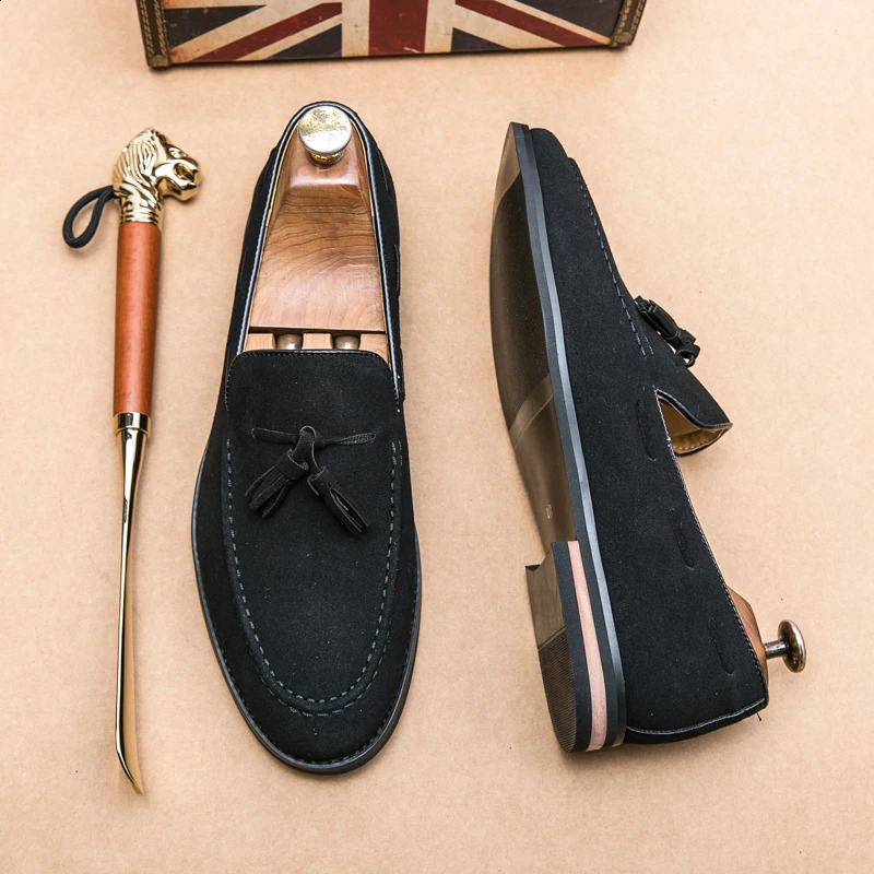 large-sized cowhide leather mens apartment mens casual shoes high-quality mens Loafers Moccasin driving shoes 240821