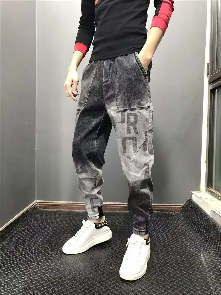 Mens Slim jean Elastic Simple Versatile Fashion Black Painted Old Fit Small Feet Mens Jeans Hombre Masculinas y2k pan 240821