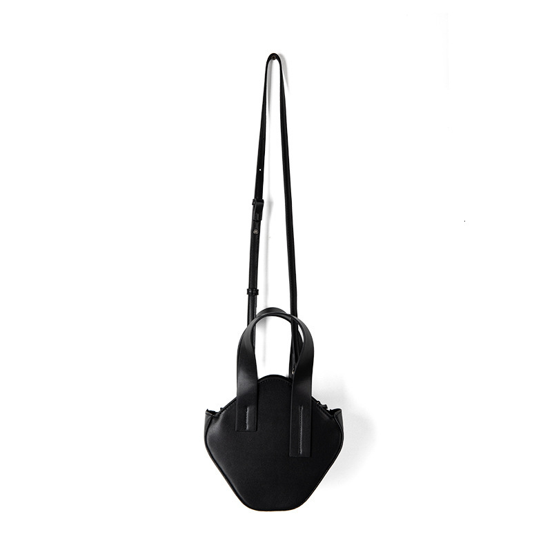 Fashion Designer Mini Handbag Niche Slanted Irregular Diameter Bag Trend Versatile High end Lightweight Handbag 2025 Summer New Item