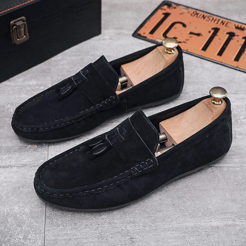 Mens casual leather shoes soft leather shoes Pointed soles and comfortable walking shoes in spring and autumn 240821