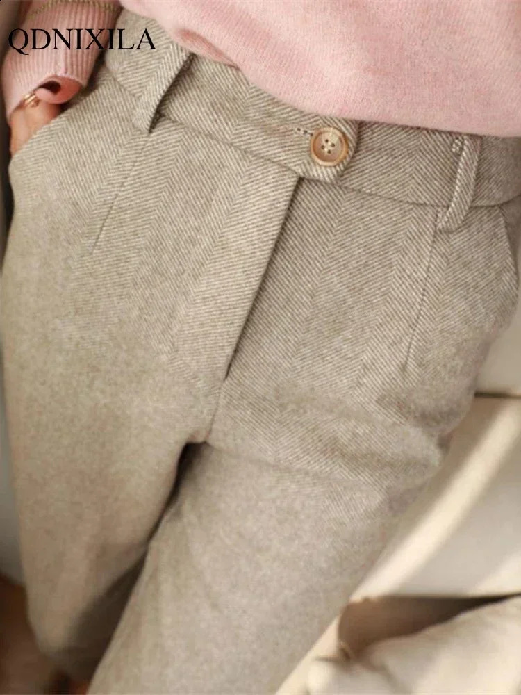 Autumn Woolen Womens Pants Korean Fashion Hight Waist slimming Suit Pants Vintage Plus Size Straight Harem Casual Trousers 240821