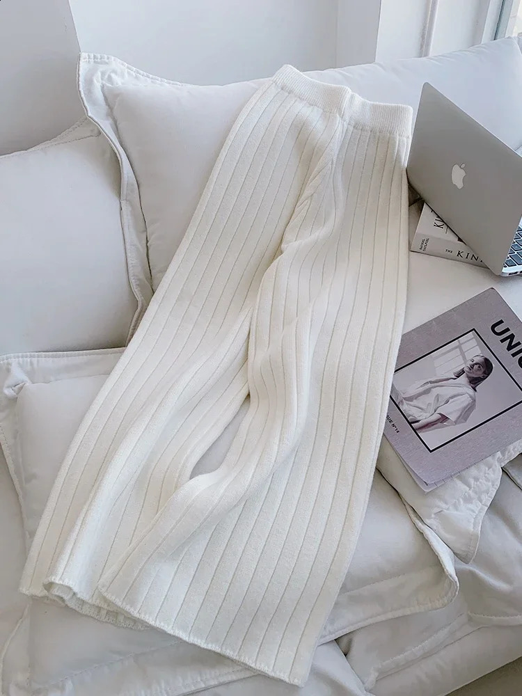 Autumn and Winter Zipper Sweaters Set Thickening Warm Knitted High Waist Women Pants Suit White Elegant Two Piece Set for Women 240820CJ