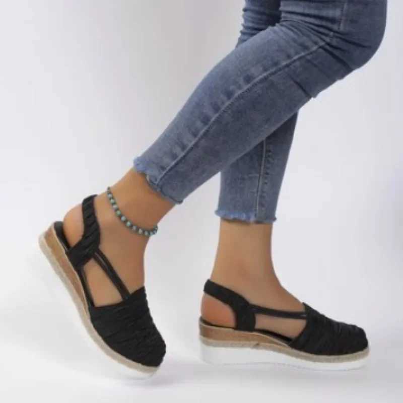 Womens Wedges Sandals Platform Shoes Outdoor Closed Toe Casual Flat Sandals for Women Retro Light Womens Wedges Walking Shoes CL240806