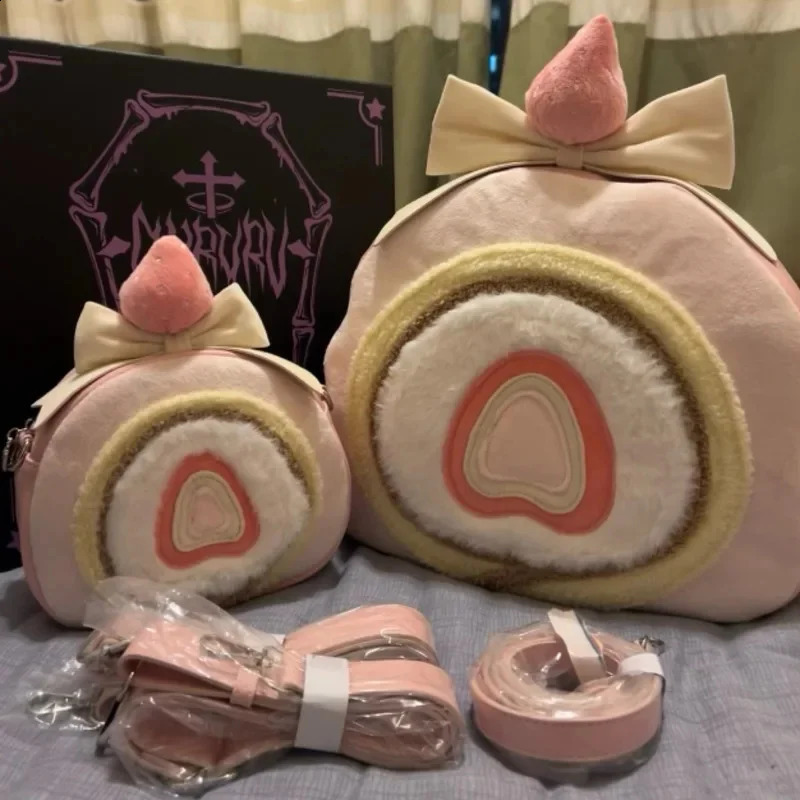 Strawberry Cake Backpack Korean Winter Sweet Muse Girls Edition Commuting High Capacity Plush 240820