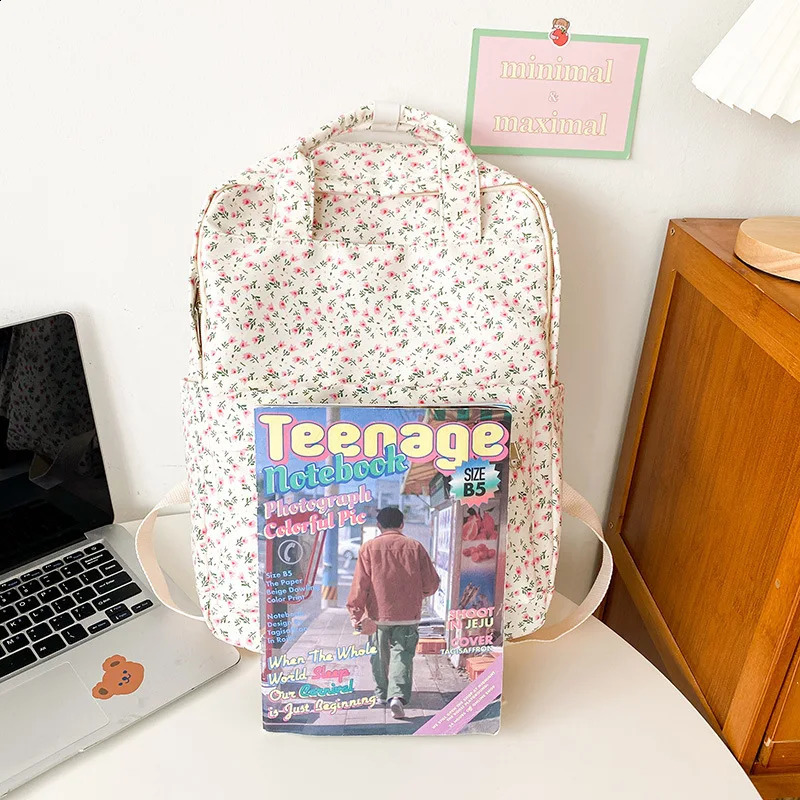 Personalized Literature and Art Fragmented Flower Girls School Bag Japanese Academy Style Casual Backpack 240820