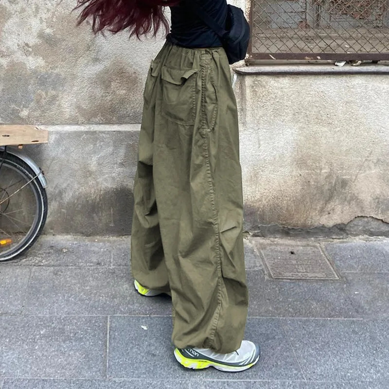 QWEEK Techwear Sweatpants Women Baggy Hip Hop Parachute Cargo Pants Y2k Low Waist Streetwear Casual Loose Wide Leg Joggers Pants 240820