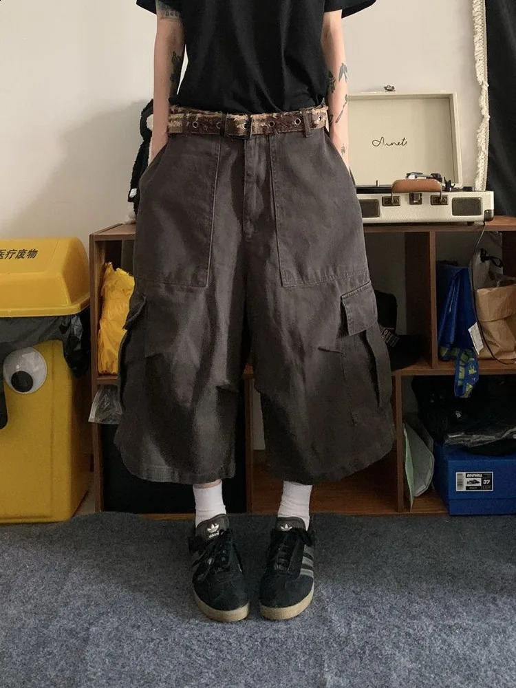 Home>Products>Retro shorts>Womens ultrafine Y2k Grunge cut pants>Wide leg hiphop style street pocket>Shorts 240821