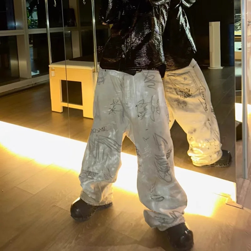 Hand-painted Graffiti Washed Baggy Jeans for Men and Women Y2k Streetwear Pantalones Hombre Casual Denim Trousers Oversized 240821