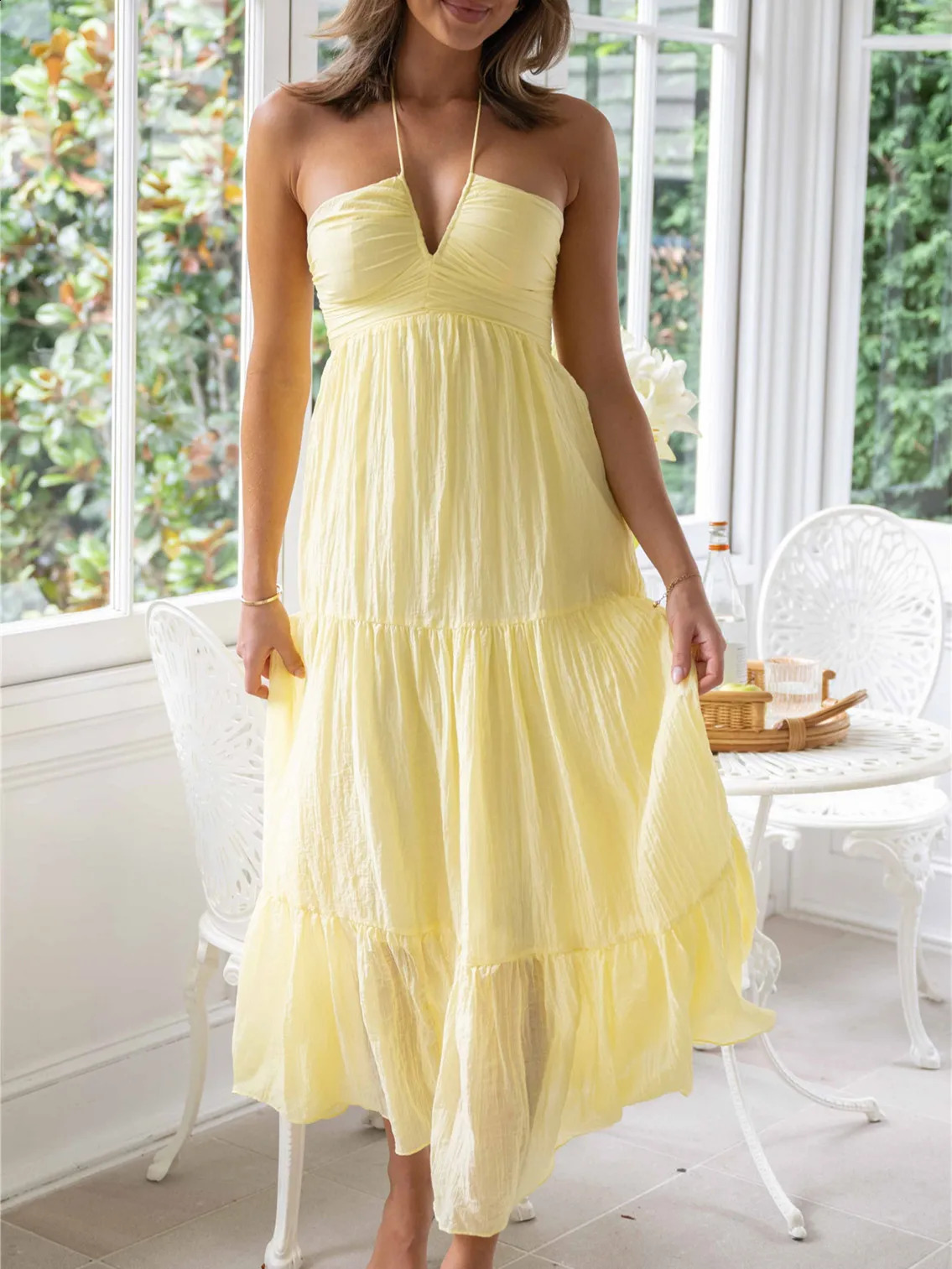 Boho Women Y2k Pleated Spaghetti Strap Maxi Dress Backless Cutout Long Cami Dress Tie Back Ruffle Dresses Beach Wear 240821