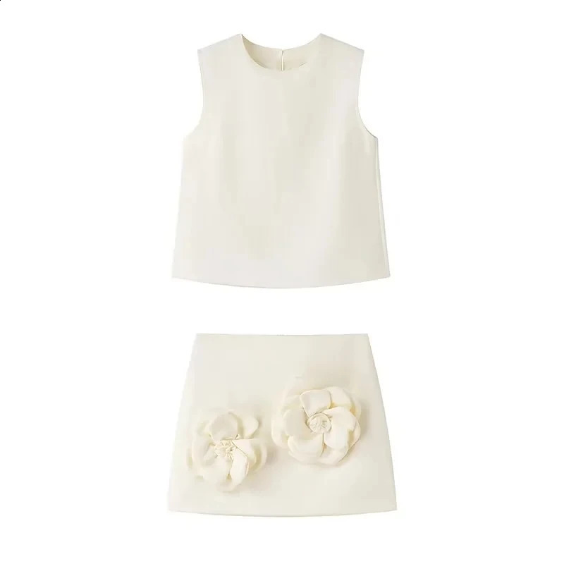 TRAF Sleeveless Crop Top Woman Flower Skirt 2 Piece Set Y2K Summer Green Mini Skirt And Blouse Set Round Neck Beige Skirt Set 240813