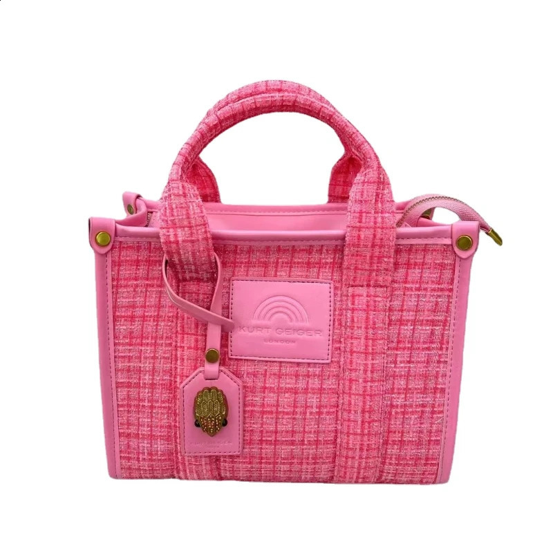 y ner Womens Handbag Large Capacity Fashion Trend Shoulder Bag Wool Fabric Beach 240820