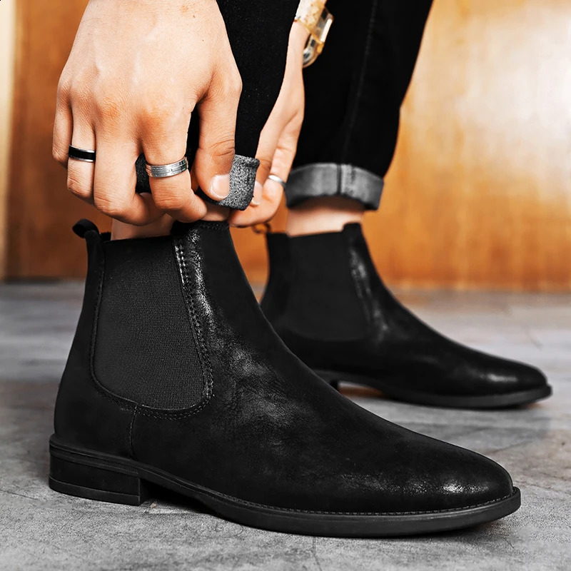 Mens Skating Shoes Mens Casual Business Chelsea Boots Handmade Leather Fashion Motorcycle Boots Winter Plus Ankle Boots Mens 240821
