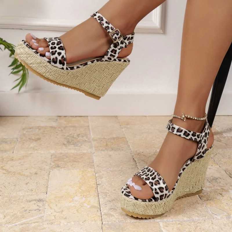Women Platform Wedge Sandals 2024 Summer New Leopard High Heels Open Toe Walking Shoes Fashion Slippers Flip Flops Femme Zapatos CL240806