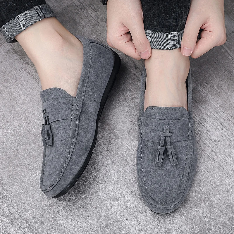 Mens casual leather shoes soft leather shoes Pointed soles and comfortable walking shoes in spring and autumn 240821
