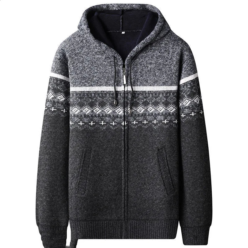Autumn and Winter Plush Thickened Loose Warm Hooded Zipper Versatile Casual Dad Style Knitted Sweater Cardigan Jacket 240821