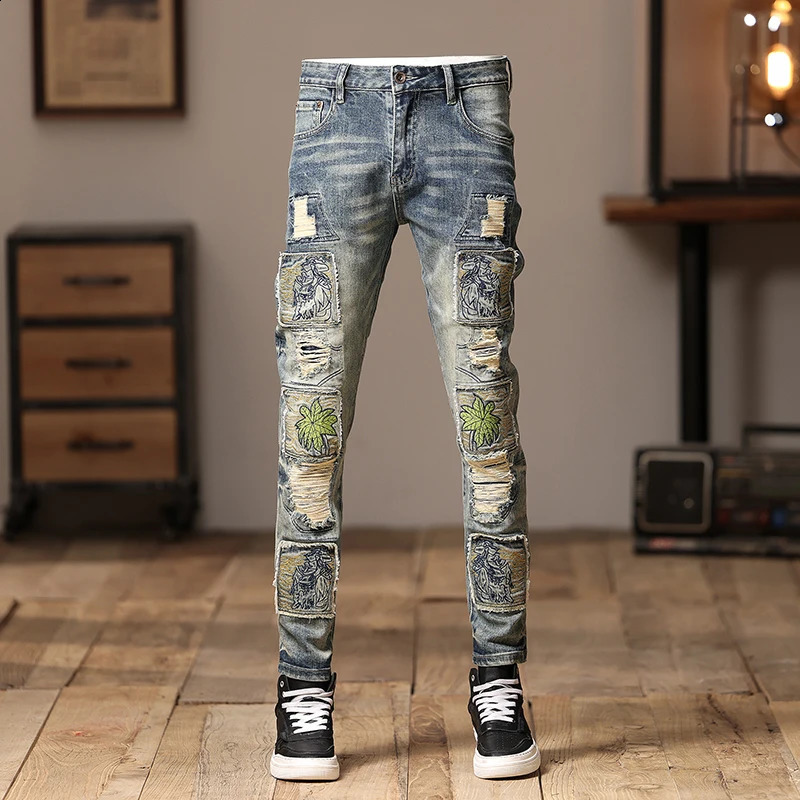 Personality Embroidery Jeans Mens Skinny Tappered Pants Scrape Patch Pu Shuai Ripped Trendy Motorcycle Trousers 240821