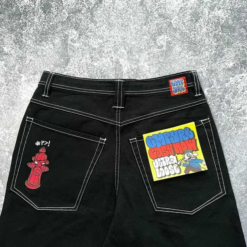 Summer mens capital letter pattern denim shorts European and American trends fashionable high street wanderersW240713