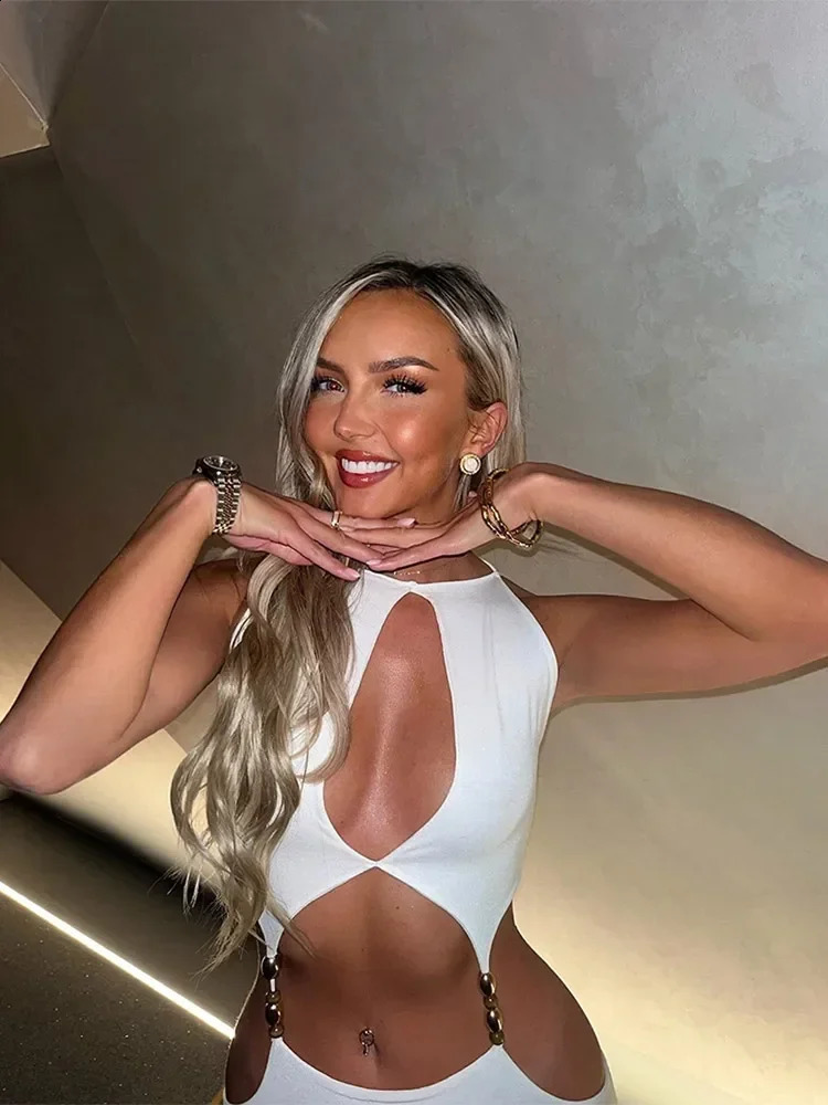 Sexy hollow strapless long dress for women fashionable white Oneck sleeveless patchwork sleeved evening gown 240820