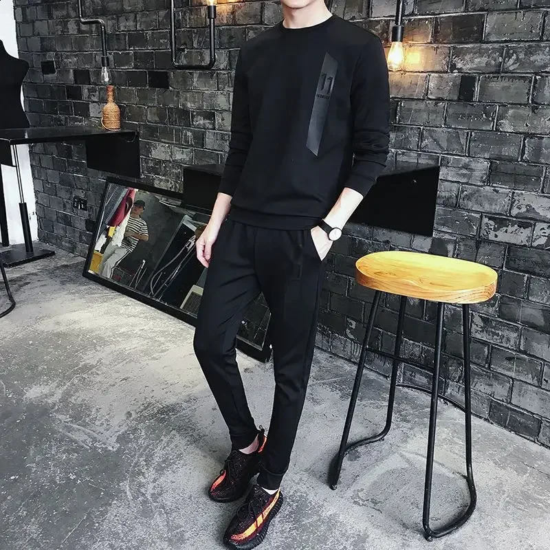 Male T Shirt Sportswear Clothes for Men Black Tracksuit Gym Sports Suits Stretch Pants Sets Slim Fit Top Casual Fashion Basic S 240821