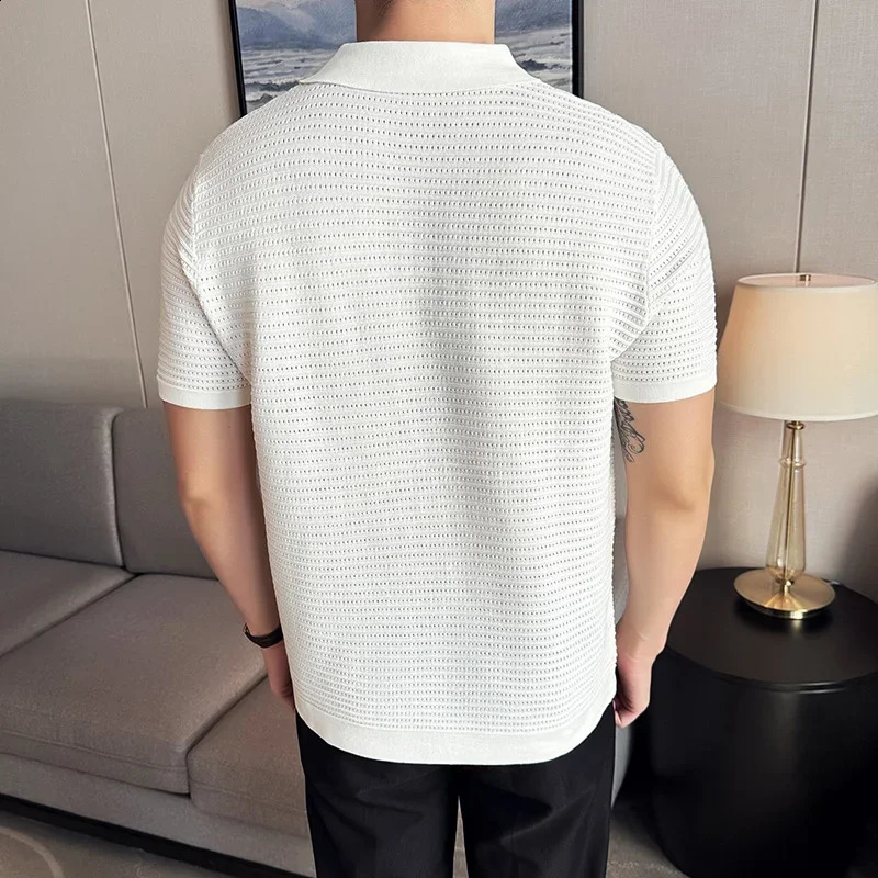Mens Polo Shirt 2024 Summer Thin Knitted Hollow Striped Jacquard Solid Short Sleeved V-neck T-shirt Casual Mens Clothing 240821