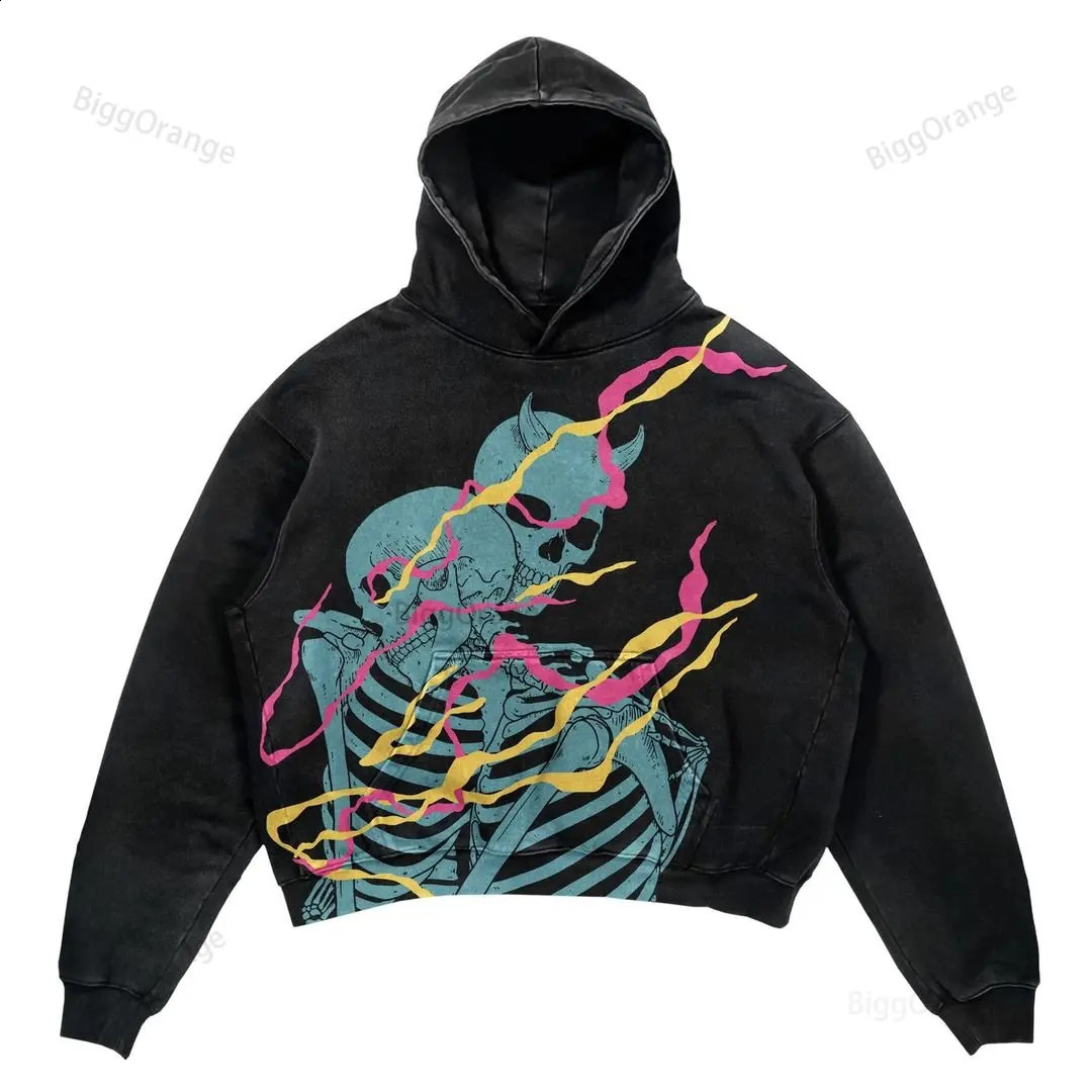 Autumn and Winter Alien Print Street Fashion Skull Pattern Retro Hooded Sweater Men and Women Tops Harajuku Anime Hoodies 240821
