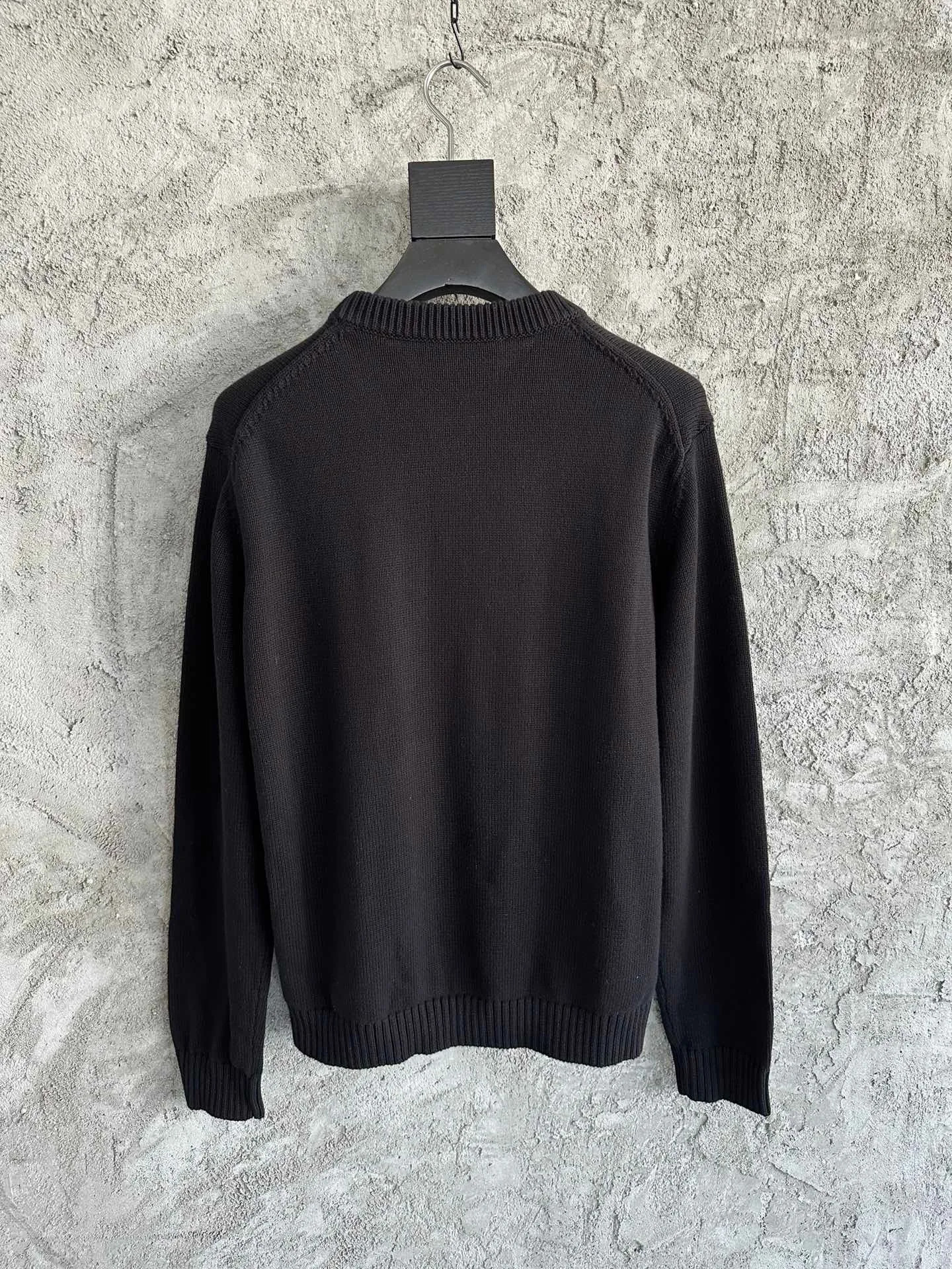 men fruit prints round neck black cotton sweater 240821