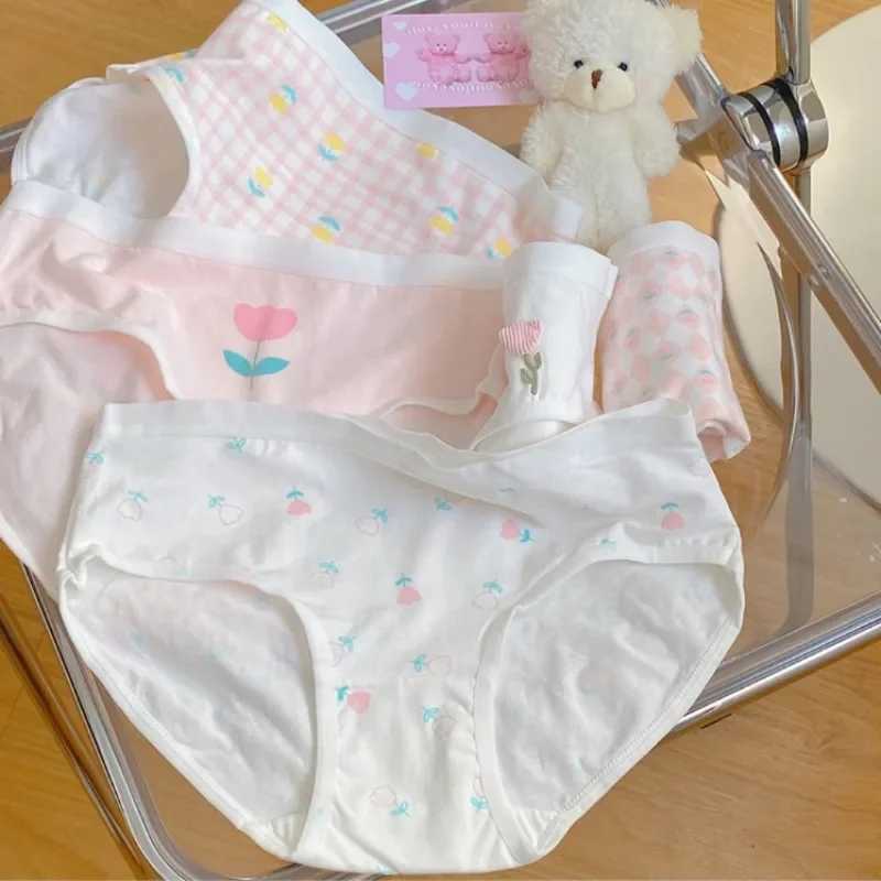 5PCS Maiden Cotton Soft Antibacterial Panties for Girl Cute Print Knickers 8+y Young Child Underwears Kid Thin Breathable Briefs Y240821