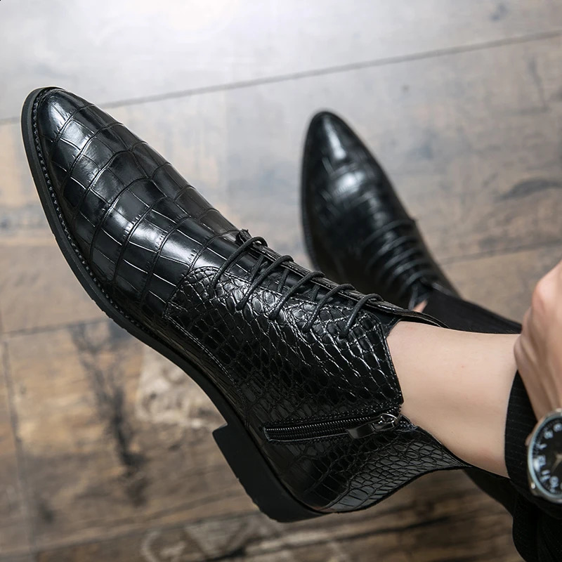 Spring Boots Chelsea Mens Leather Boots Lace Upper Ankle Boots Pointed Toe Low Heel Thick Bottom Business Boots Plus Size 38-48 240821