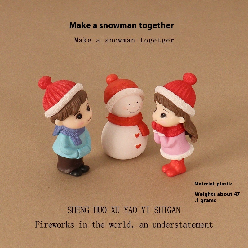 Plastic handicrafts, cute mini girls, snowmen, baby house decorations, micro landscape scenes, car decorations