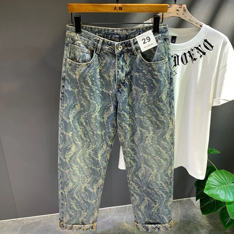 High Street Trendy American Jacquard Full Print Jeans Men Loose Straight Personalized Wide Leg Pants for Men 240821