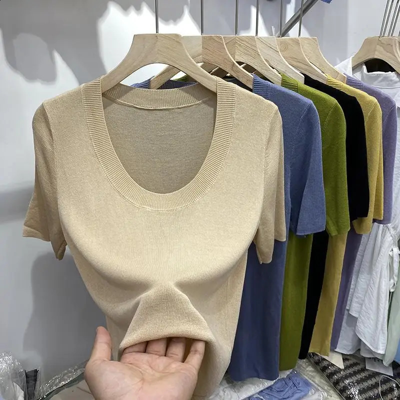 Ice Silk Knitwear U-neck Knitwear Top Womens Summer Soft and Waxy Elastic Slim Scoop Neck Short-sleeved T-shirt Sweater Top 240820