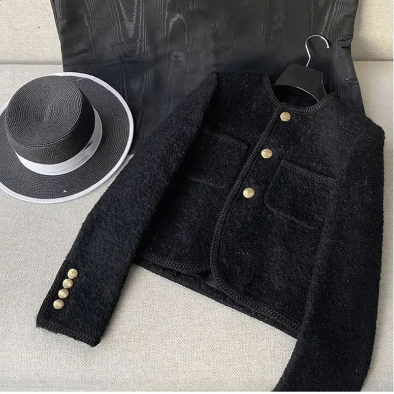High Quality Fashion Jackets Black Tweed Two Pockets Golden Buttons Elegant Coats Spring Autumn Women Clothes 240821
