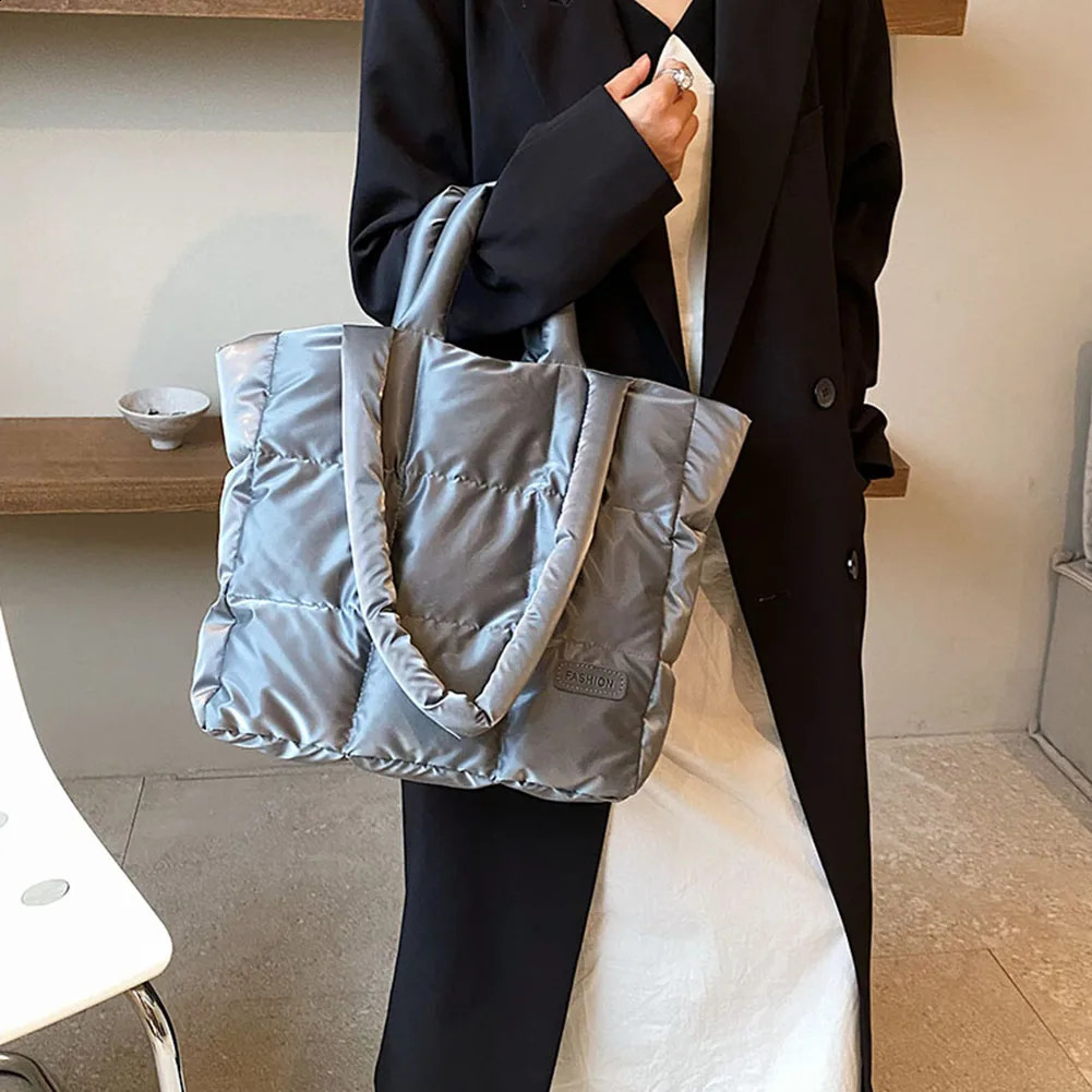 Cotton Padded Shoulder Bag for Women Puffer Tote Bag Quilted Puffy Handbag Purse Large Tote Cloud Bag Female Casual Shopping Bag 240821