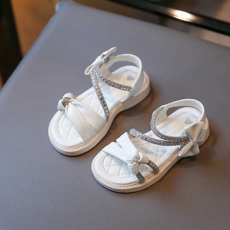 GCchildrens anti slip soft bottom crystal open toe princess sandals 2024 summer new fully matched fashionable sandals W240821