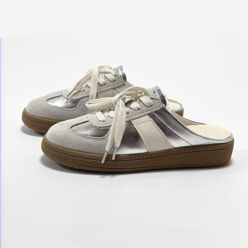 Free shipping 2024 new flat casual slippers suitable for women in apricot and silver 35-40