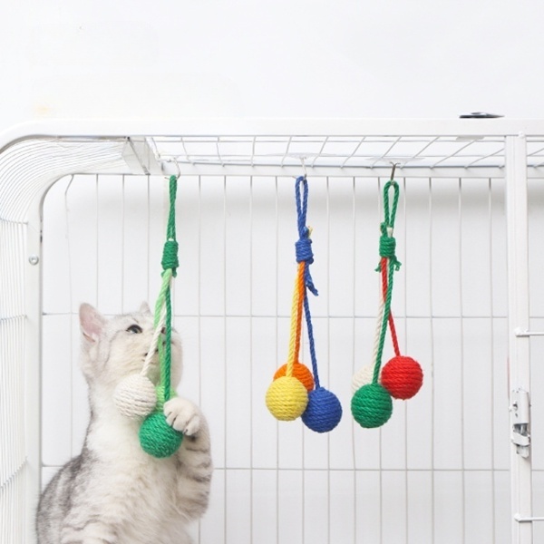 New Sisal Cat Scratch Ball Scratching and Biting Sound Interactive Amusement Hanging Pet Toy