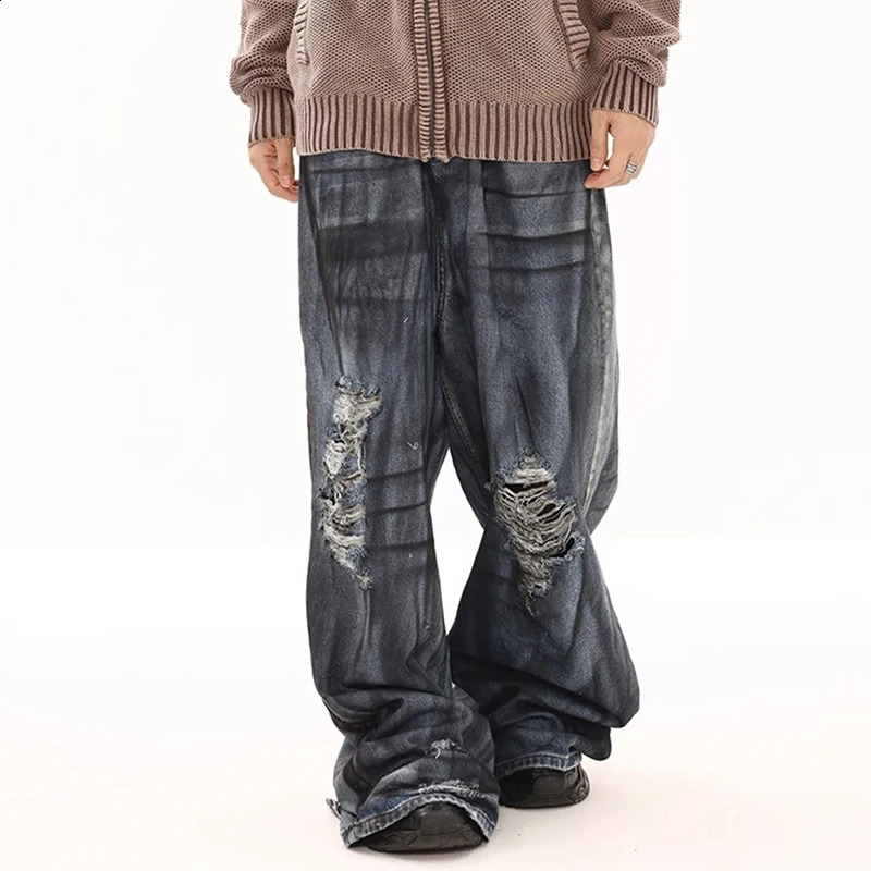 PFNW American Chic Niche n Street Jeans Men Vintage Dirty Dye Spray Painted Ripped Hole Loose Wide Leg Pants Autumn 28W4396 240821