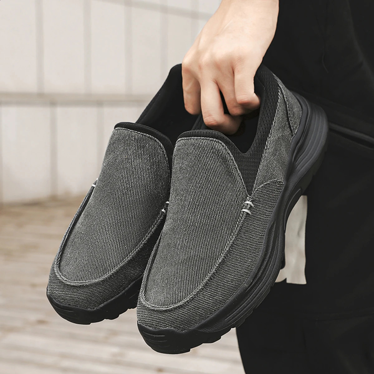 Men Canvas Shoes Fashion Mens Casual Shoes Light Non-slip Loafer Washed Denim Flat shoes Outdoor Sneakers Vulcanized Shoes8601 240821