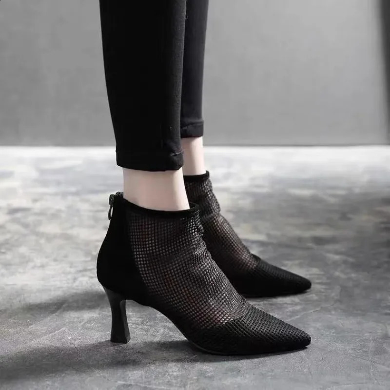 Short Shoes For Women Mesh Footwear Sandals Female Ankle Boots Sexy Pointed Toe Booties Trend On Offer Stylish Boot 240820