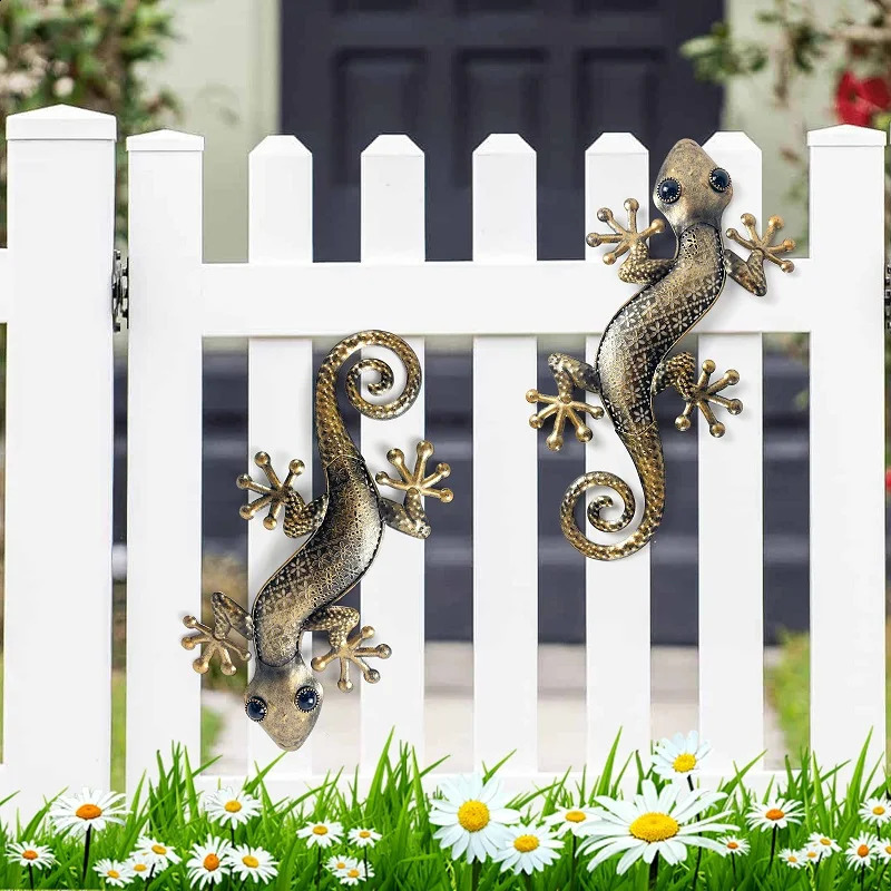 Gecko Metal Wall Art Decor 2 Pack 15 Inch - Indoor Outdoor Lizard Wall Art Hanging Sculpture for Home and Garden 240821