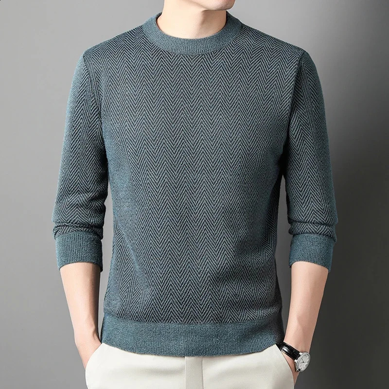Mens Casual Pullover Fashion Sweater Autumn and Winter Warm Top 240820
