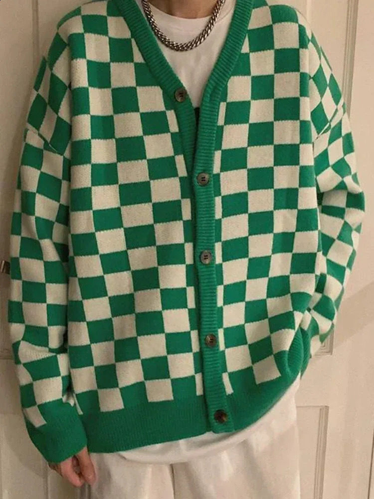 Knit Sweater Male Jacket Coat Green Mens Clothing Aesthetic Cardigan Plaid V Neck Fashion Sweat-shirt Street Baggy X 240821