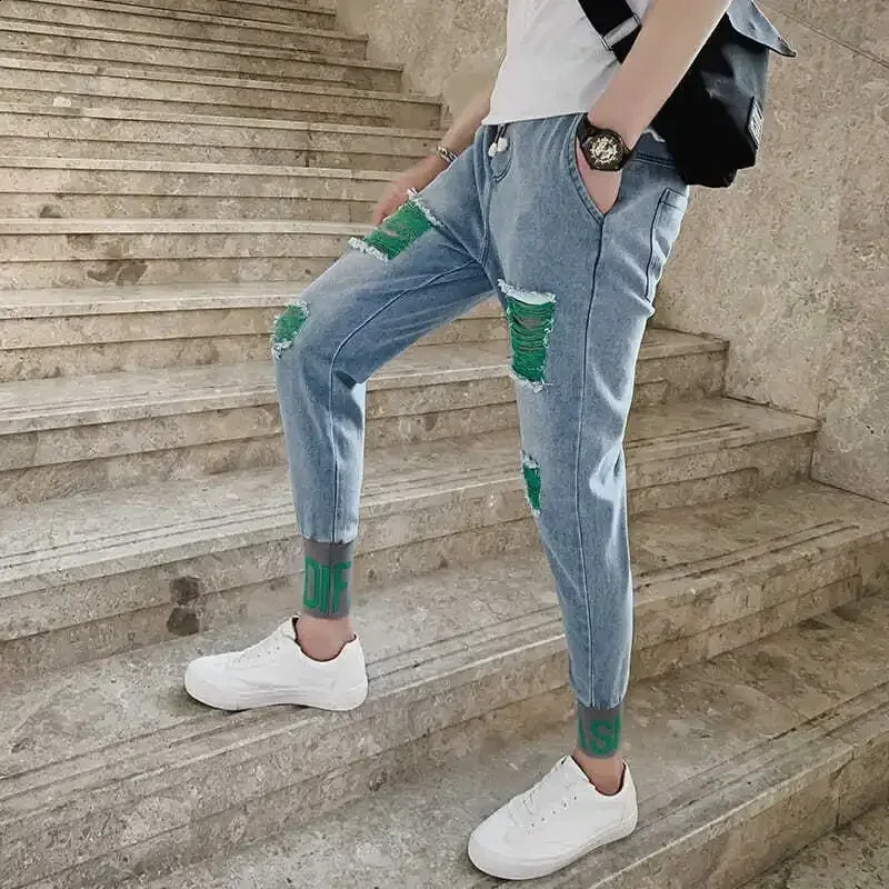 Man Cowboy Pants Skinny Trousers Ripped Mens Jeans with Holes Broken Torn Tight Pipe Slim Fit Cropped in Trend Washed 240821