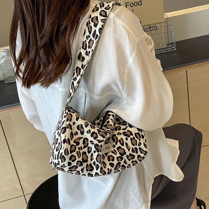 Fashion High Quality Womens Shoulder Bags Zipper Leopard Pattern Trendy Handbags Versatile Casual Bags 240821