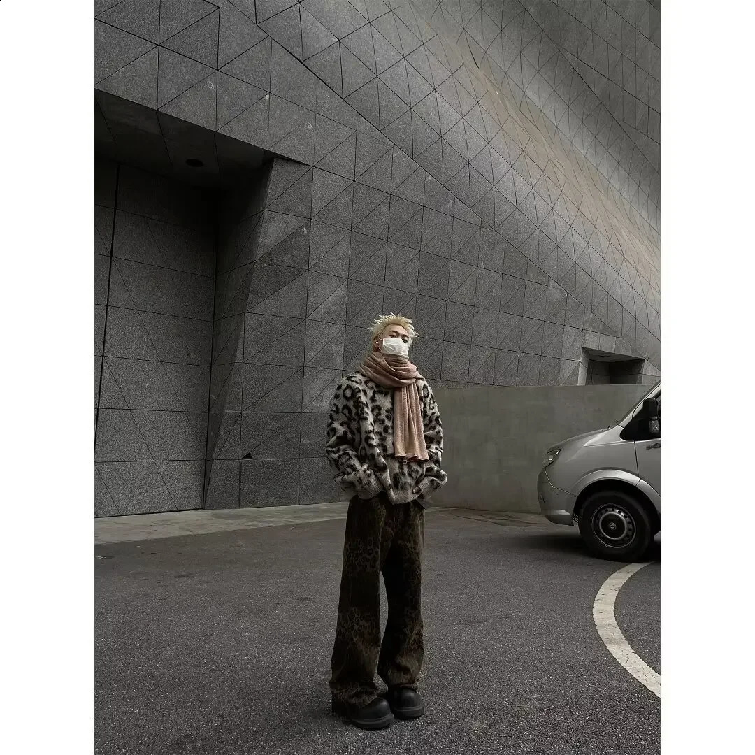 Mohair Sweaters Men Fleece Leopard Korean Thicken Warm Knitting Winter Loose Casual Long Sleeve Pullovers Streetwear 240821