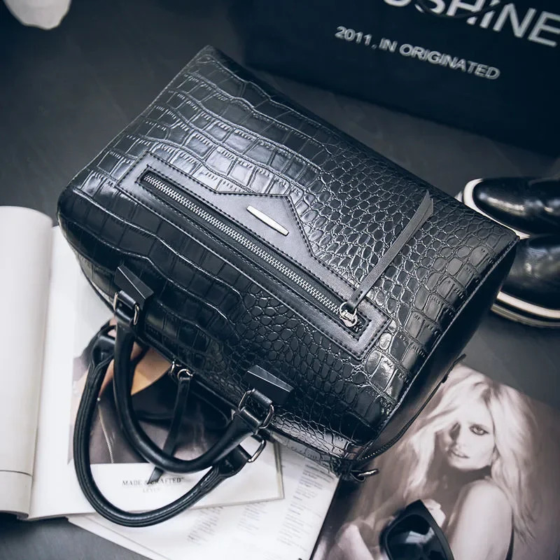 Large Capacity Handbag Womens Messenger Bag Snake ner 240820